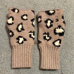 Leopard Print Kids Fingerless Gloves